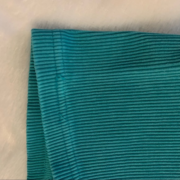 NWOT FP Movement Happiness Runs Crop in Deep Balsam - Picture 9 of 10